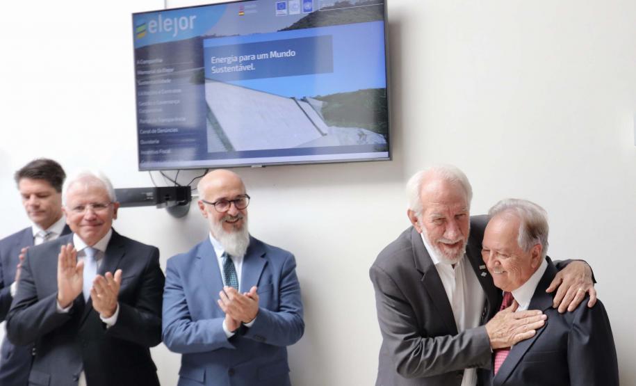 Piana destaca importância do setor elétrico durante a posse do novo presidente da Elejor