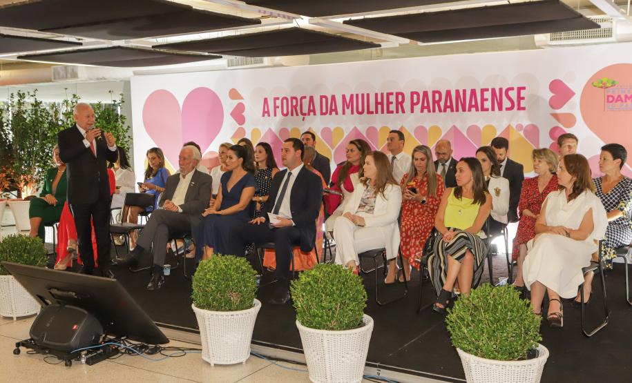 Ratinho Junior anuncia pacote de ações para proteção e valorização das mulheres