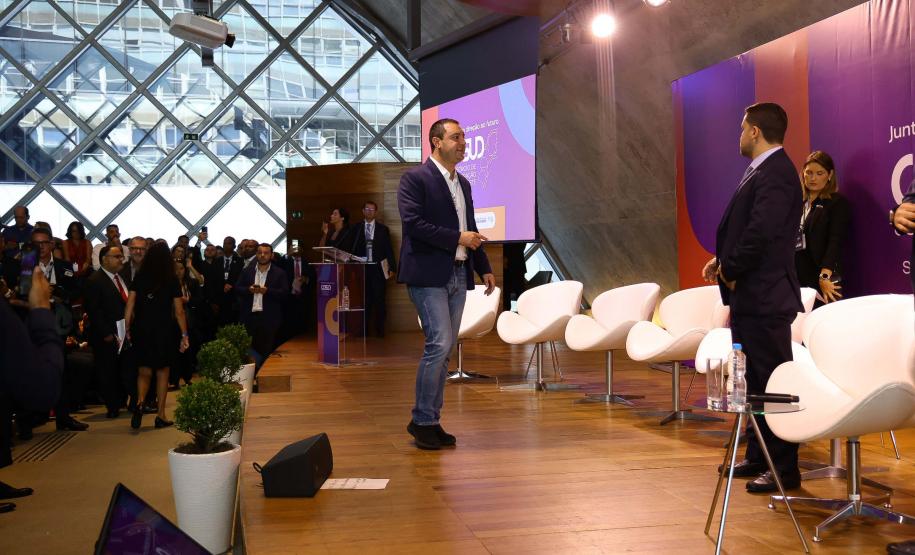 Ratinho Junior reforça importância da integração entre o Sul e Sudeste no 7º encontro do Cosud