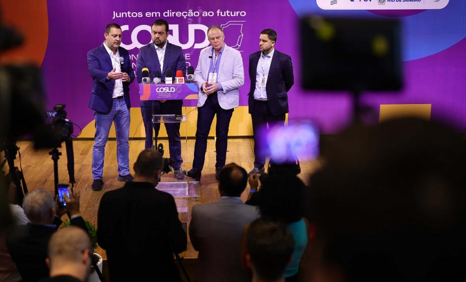 Ratinho Junior reforça importância da integração entre o Sul e Sudeste no 7º encontro do Cosud