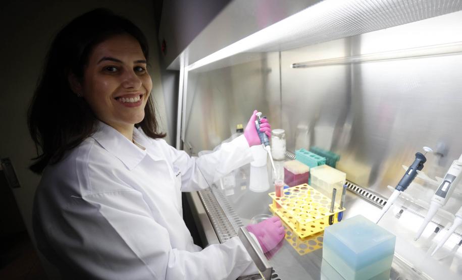 Estudos financiados pelo Estado pesquisam formas de aumentar o combate ao câncer em mulheres