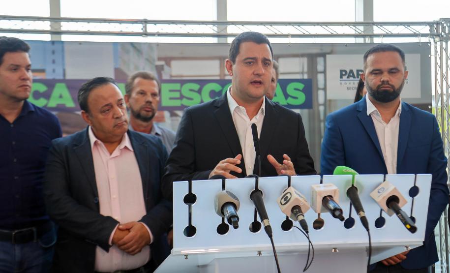 Governador anuncia pacote de ações de prevenção à violência nas escolas