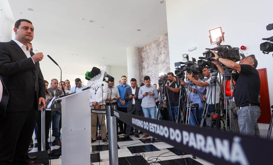 Governador anuncia pacote de ações de prevenção à violência nas escolas