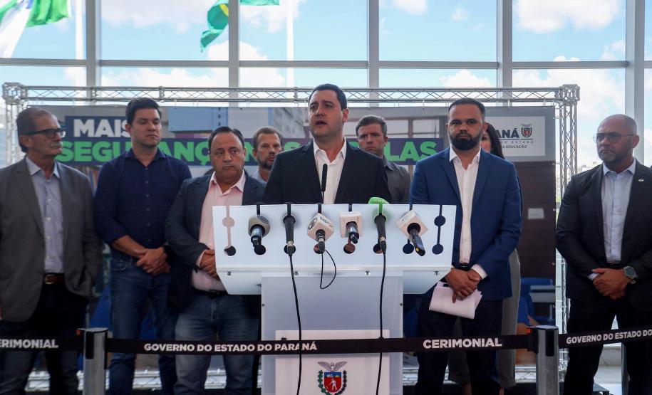 Governador anuncia pacote de ações de prevenção à violência nas escolas