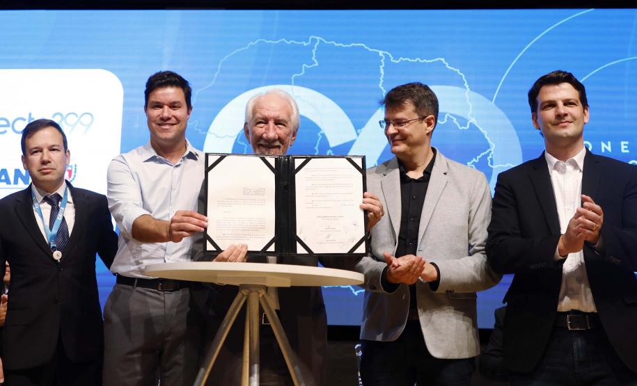 Governo do Estado lança o Conecta399 para acelerar projetos dos municípios paranaenses