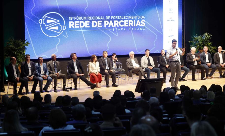 Governo do Estado lança o Conecta399 para acelerar projetos dos municípios paranaenses