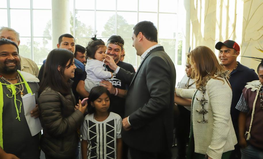 Governador sanciona lei que cria o Conselho dos Povos Indígenas do Paraná