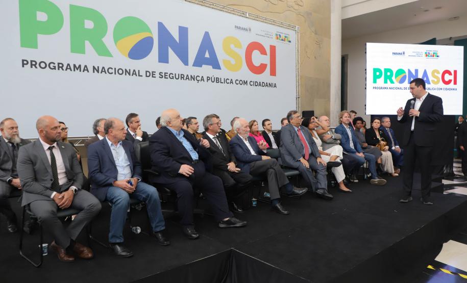 Paraná recebe viaturas do Ministério da Justiça para coibir violência contra a mulher