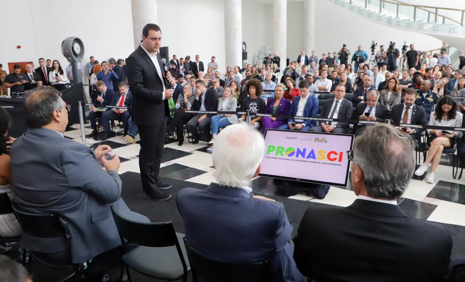 Paraná recebe viaturas do Ministério da Justiça para coibir violência contra a mulher