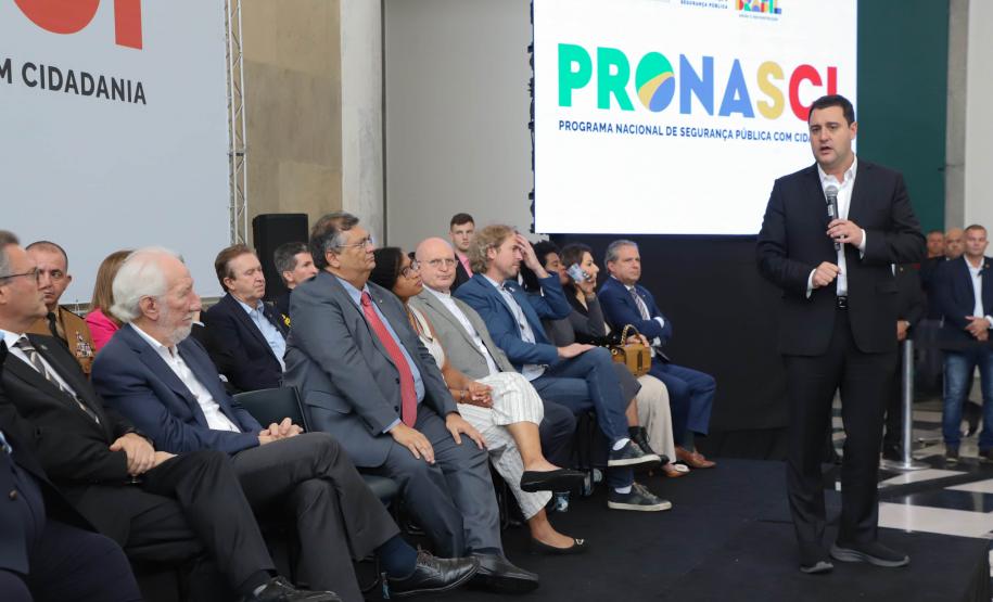 Paraná recebe viaturas do Ministério da Justiça para coibir violência contra a mulher