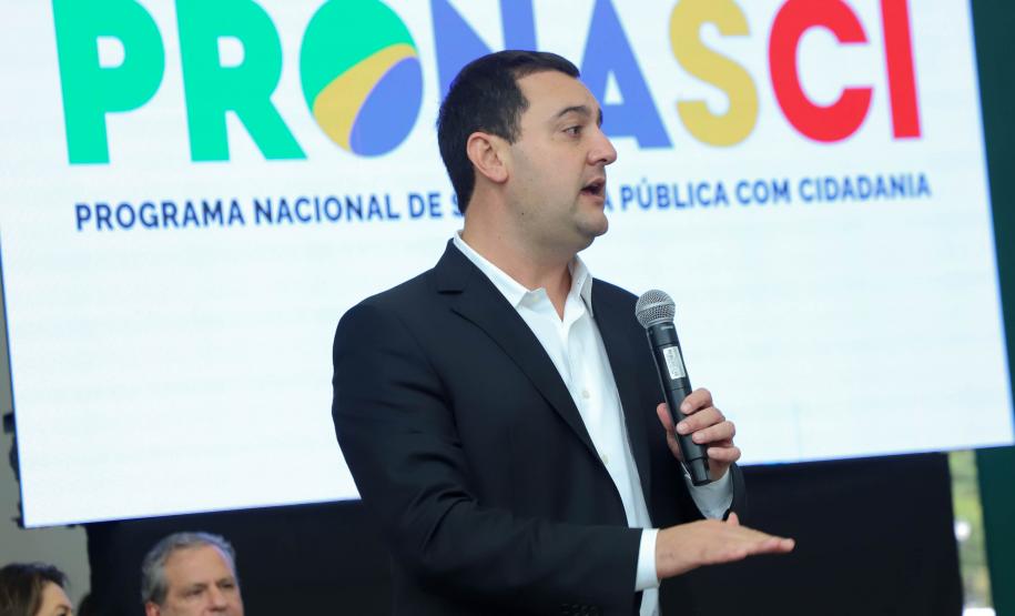 Paraná recebe viaturas do Ministério da Justiça para coibir violência contra a mulher