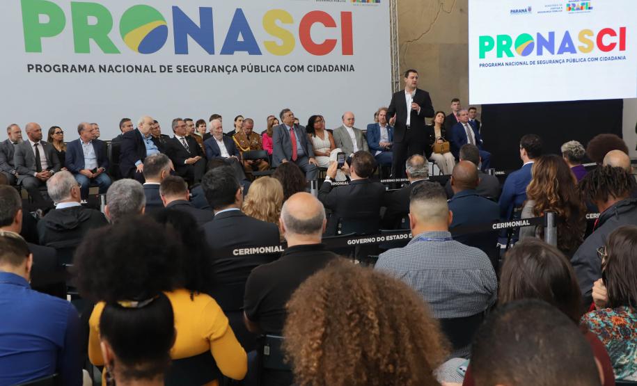 Paraná recebe viaturas do Ministério da Justiça para coibir violência contra a mulher