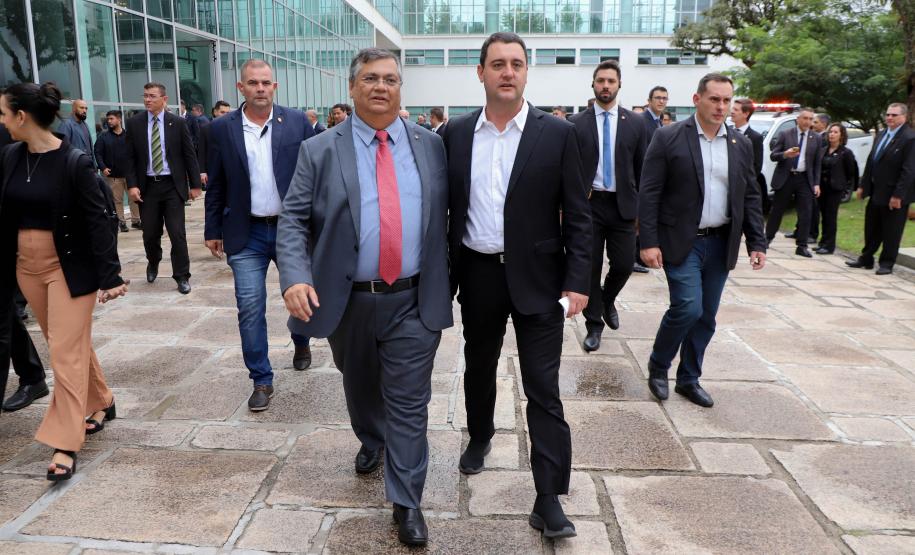 Paraná recebe viaturas do Ministério da Justiça para coibir violência contra a mulher