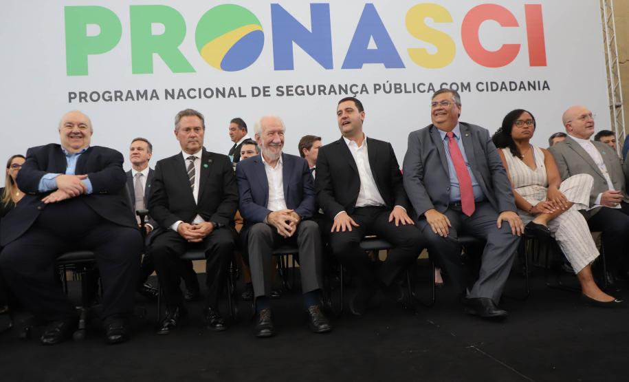 Paraná recebe viaturas do Ministério da Justiça para coibir violência contra a mulher