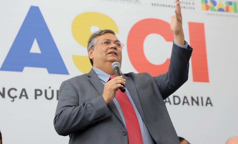 Paraná recebe viaturas do Ministério da Justiça para coibir violência contra a mulher