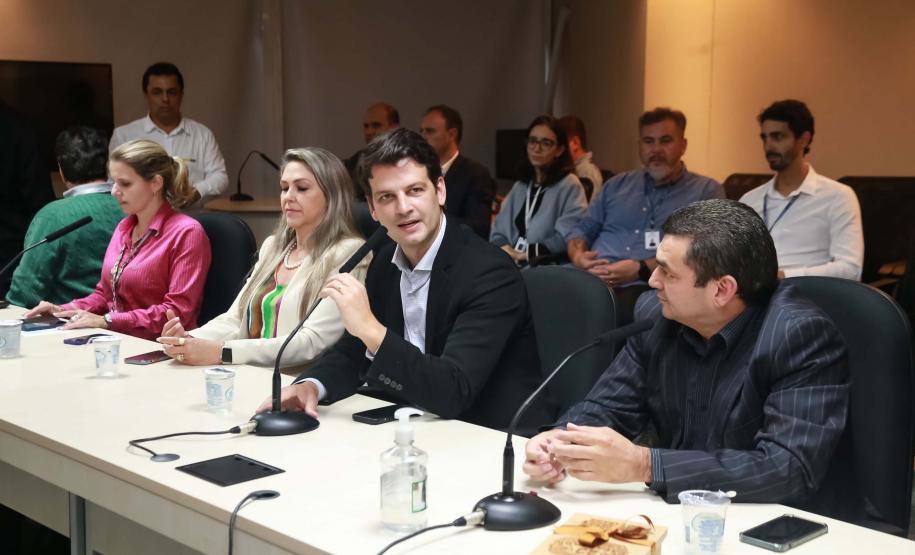 Asfalto Novo, Vida Nova: Governo orienta municípios para acelerar liberação dos recursos