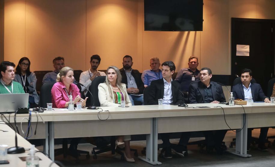 Asfalto Novo, Vida Nova: Governo orienta municípios para acelerar liberação dos recursos