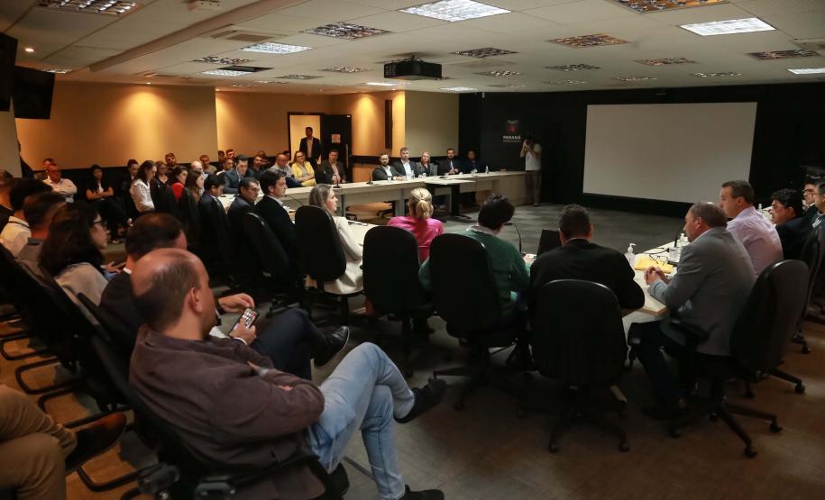 Asfalto Novo, Vida Nova: Governo orienta municípios para acelerar liberação dos recursos