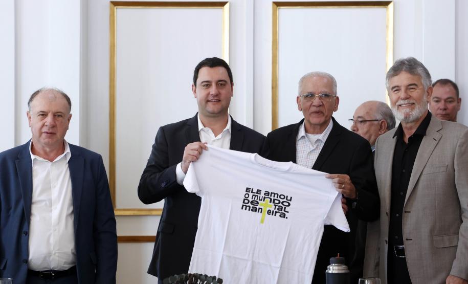 Governador recebe organizadores da Marcha para Jesus 2023, que acontecerá no dia 20 de maio