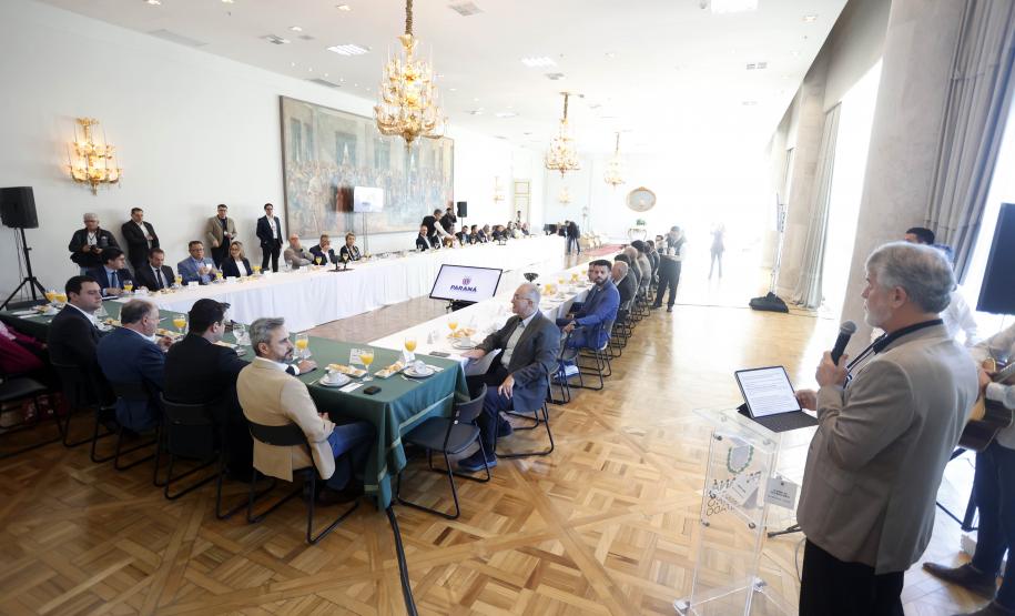 Governador recebe organizadores da Marcha para Jesus 2023, que acontecerá no dia 20 de maio