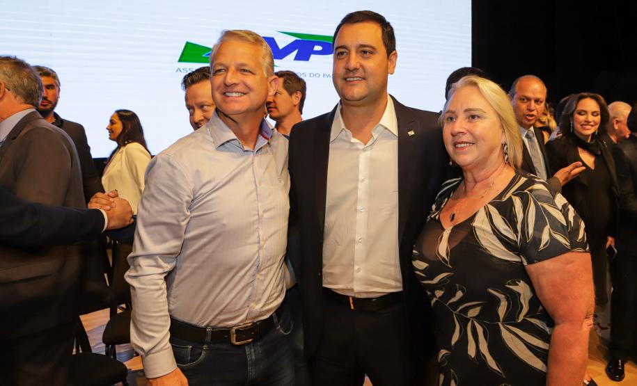 Governador destaca atuação conjunta entre Estado e municípios na posse da AMP