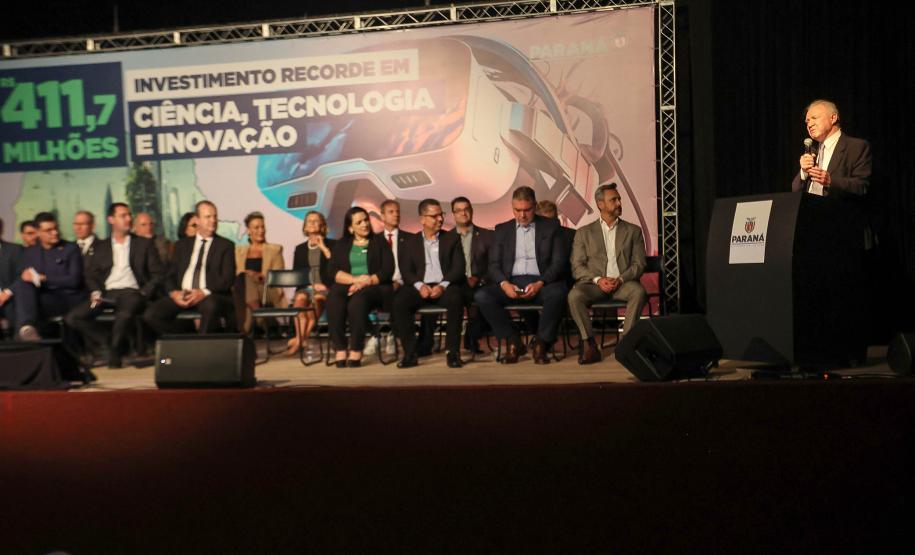 Estado confirma novo reajuste nas bolsas de pesquisa e extensão da Fundação Araucária