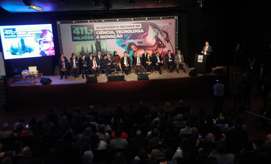 Estado confirma novo reajuste nas bolsas de pesquisa e extensão da Fundação Araucária