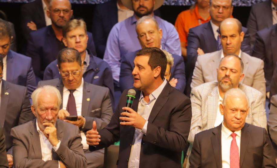 Novo programa de pavimentação deve gerar 9 mil empregos em cada ano de execução