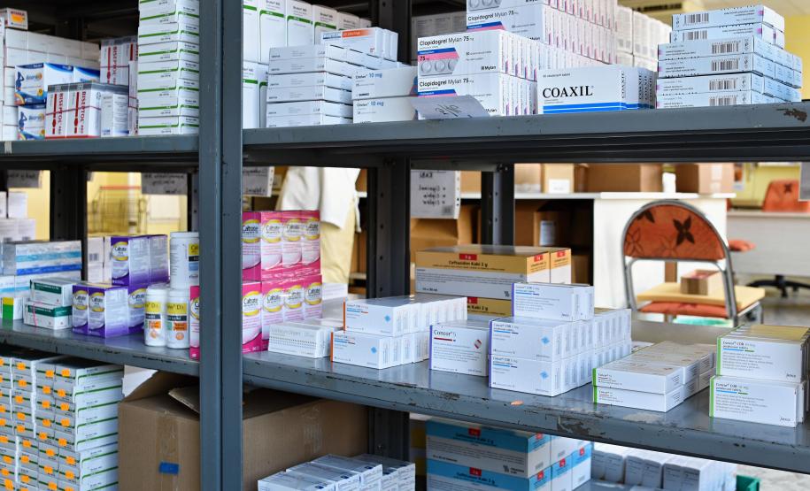 Governo do Paraná isenta ICMS de 87 medicamentos usados em tratamentos de câncer