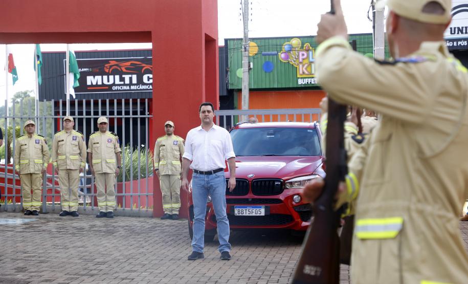 Governador inaugura sede do Corpo de Bombeiros e libera novos investimentos para Ivaiporã