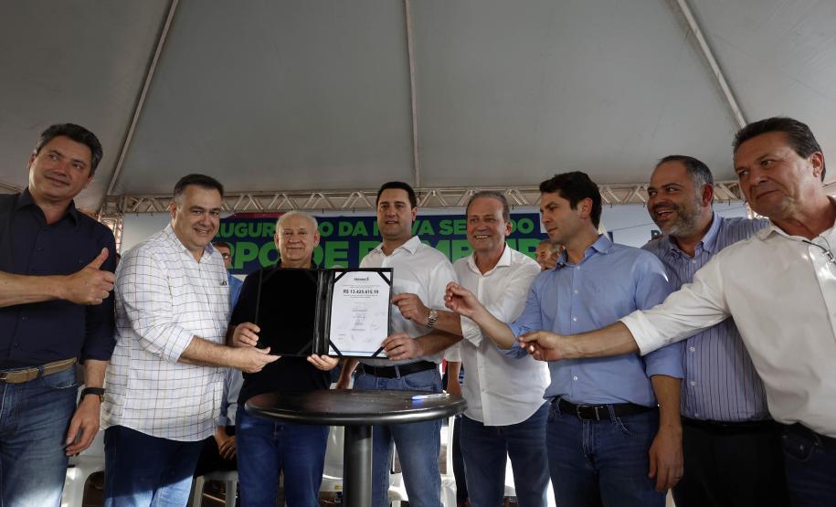 Governador inaugura sede do Corpo de Bombeiros e libera novos investimentos para Ivaiporã