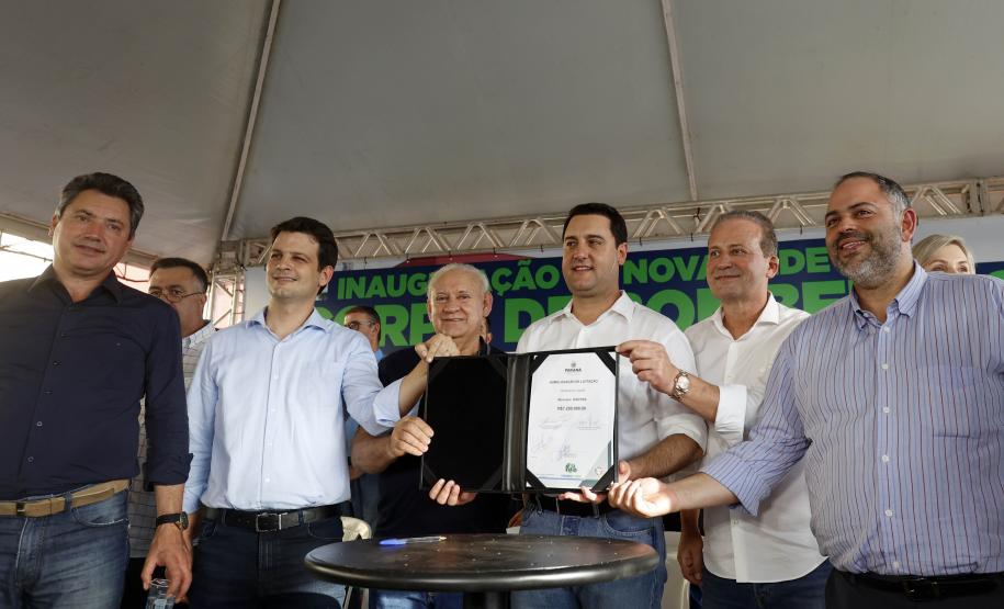 Governador inaugura sede do Corpo de Bombeiros e libera novos investimentos para Ivaiporã