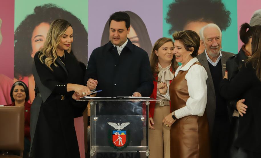 Para fortalecer políticas públicas, Estado lança Caravana Paraná Unido Pelas Mulheres