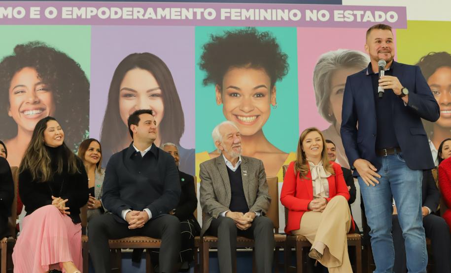 Para fortalecer políticas públicas, Estado lança Caravana Paraná Unido Pelas Mulheres