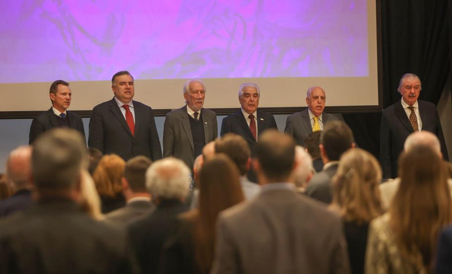 Piana apresenta ações do Estado a empresários durante evento das 100 maiores S/A do Paraná