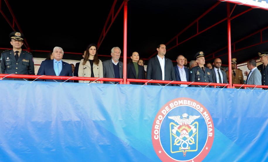 Maior contratação em dez anos: 419 bombeiros vão começar a atuar em todo o Paraná