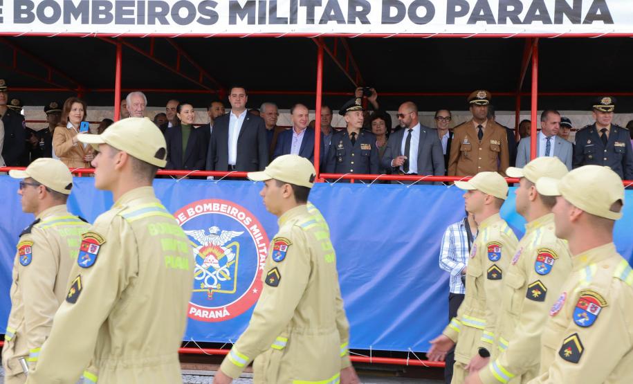 Maior contratação em dez anos: 419 bombeiros vão começar a atuar em todo o Paraná