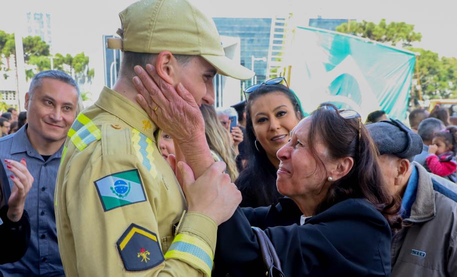 Maior contratação em dez anos: 419 bombeiros vão começar a atuar em todo o Paraná