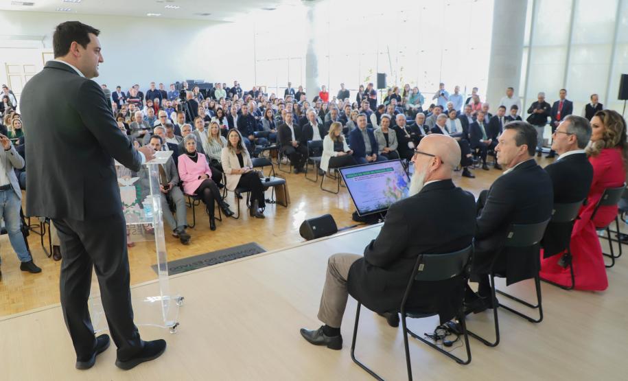 Com foco em ESG, Paraná renova compromisso com OCDE para desenvolvimento sustentável