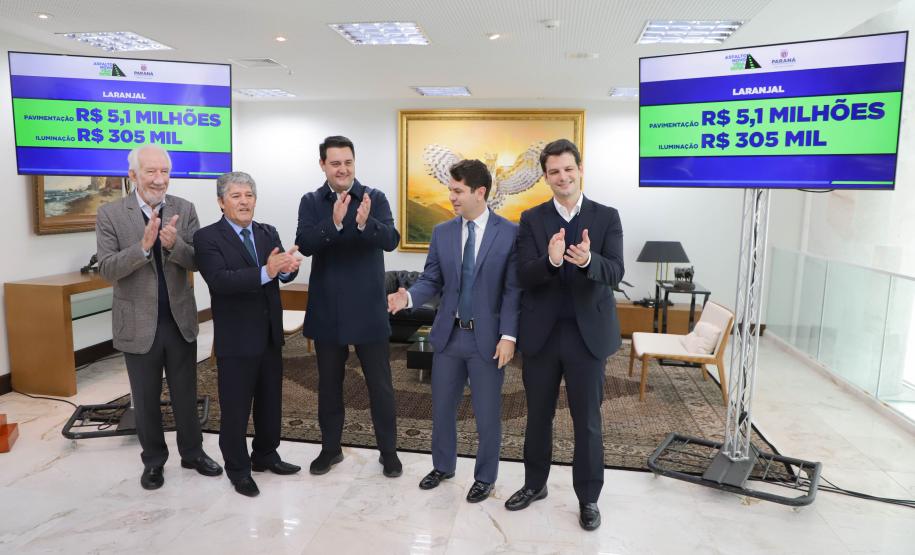 Governador libera R$ 26 milhões do programa Asfalto Novo, Vida Nova para mais cinco municípios