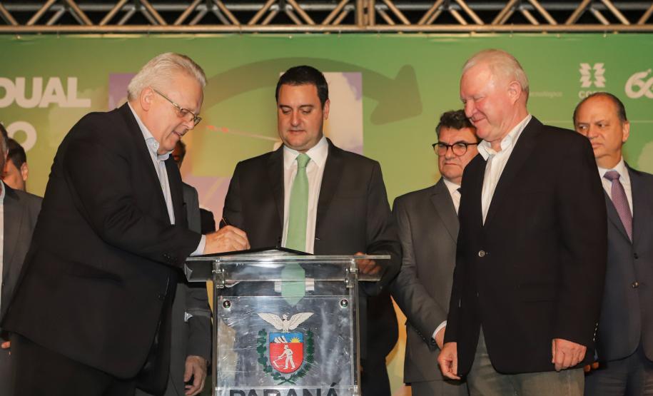 Paraná organiza cadeia para liderar produção de hidrogênio renovável no Brasil