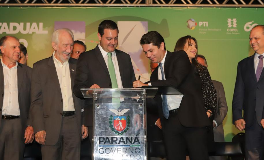 Paraná organiza cadeia para liderar produção de hidrogênio renovável no Brasil