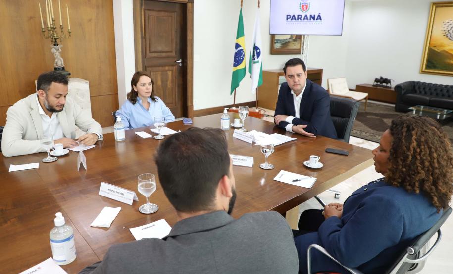 Governador Carlos Massa Ratinhos Junior recebe a Ministra da Cultura Margareth Menezes