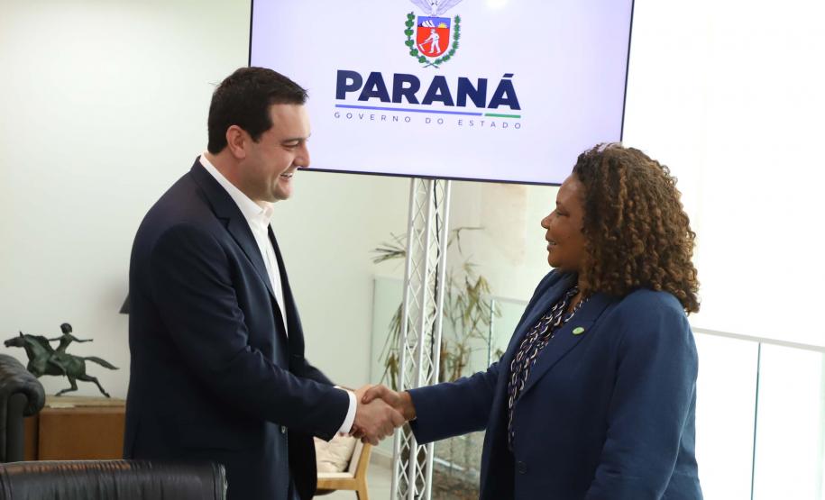 Governador Carlos Massa Ratinhos Junior recebe a Ministra da Cultura Margareth Menezes