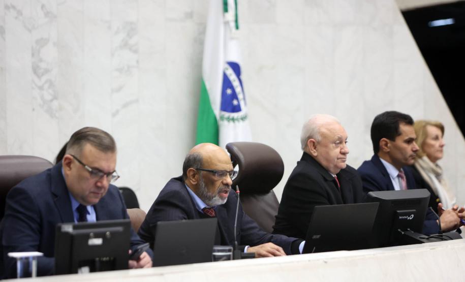 Mesmo com impactos fiscais, Paraná mantém contas em dia e boa capacidade de pagamento