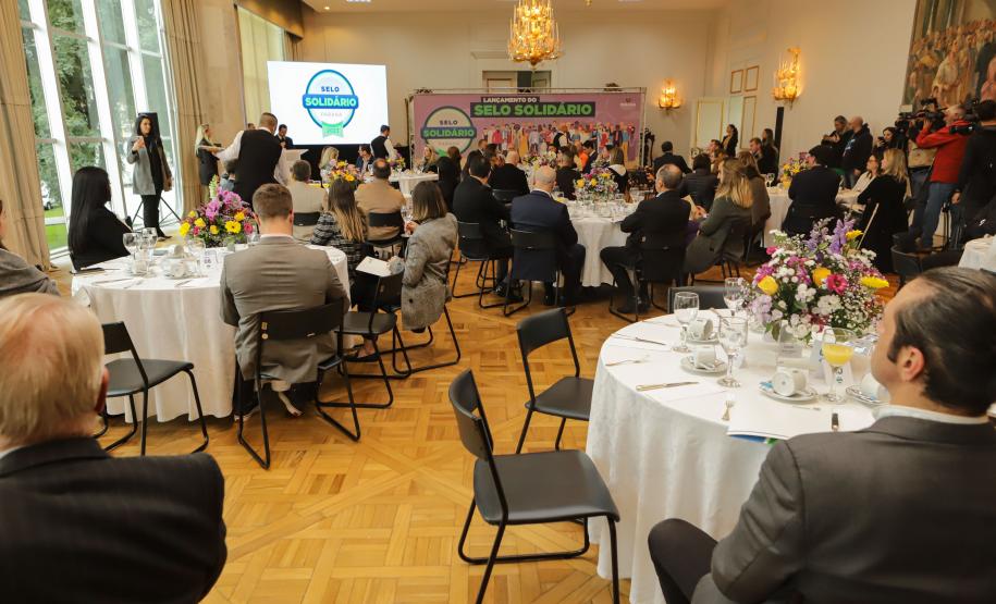 Paraná lança prêmio para incentivar responsabilidade social em empresas e organizações