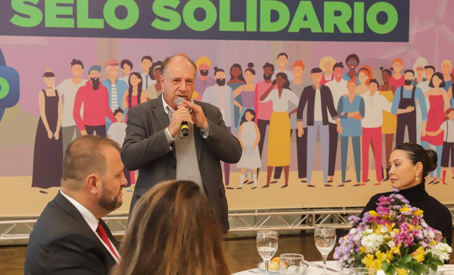 Paraná lança prêmio para incentivar responsabilidade social em empresas e organizações