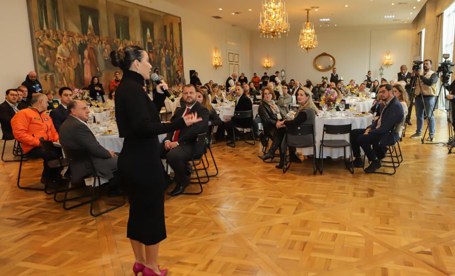 Paraná lança prêmio para incentivar responsabilidade social em empresas e organizações