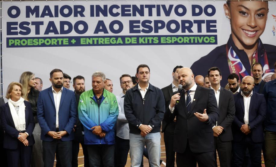 Com R$ 100 milhões de bolsas e apoio, Estado anuncia maior pacote da história do esporte