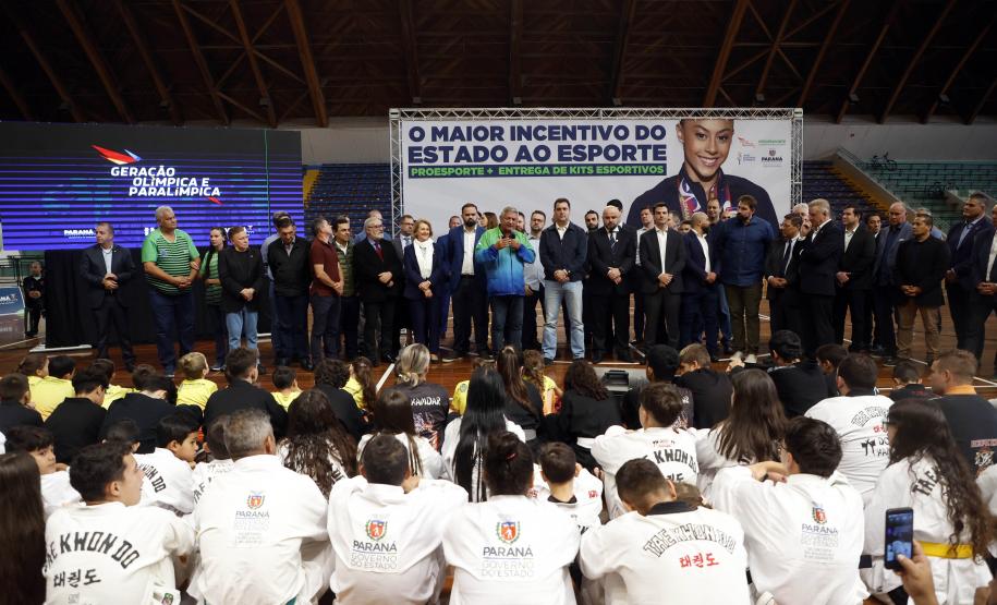 Com R$ 100 milhões de bolsas e apoio, Estado anuncia maior pacote da história do esporte